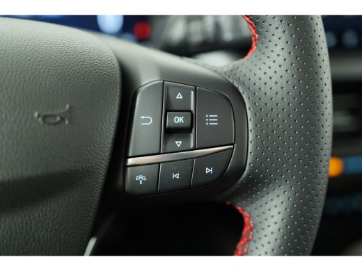 Ford Kuga 2.5 PHEV ST-Line | Black-Edition | In bestelling! | Wegklapbare Trekhaak | Panoramadak | Winterpa... ActivLease financial lease
