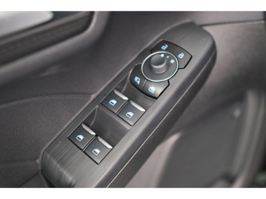 Ford Kuga 2.5 PHEV ST-Line | Black-Edition | Panodak | Winter Pack | Wegklapbare Trekhaak | Camera | Climat... ActivLease financial lease