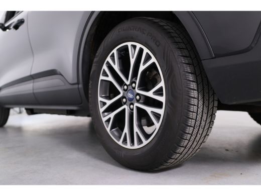 Ford Kuga 2.5 PHEV Titanium | 18 inch | Camera | Climate Control | Cruise Control | Navigatie | Keyless | P... ActivLease financial lease