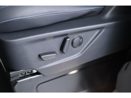 Ford Transit Custom 320 2.5 PHEV L2H1 Sport DC | Trekhaak | LED | Navi | 360 Camera | Cruise Adaptive | Stoel/Stuur V... ActivLease financial lease