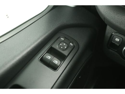 Mercedes Sprinter 317 1.9 CDI L3H2 170PK 3500kg Trekgew. Automaat Airco Camera Cruise PDC 3 Persoons Trekhaak ActivLease financial lease