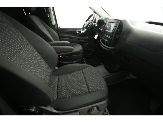 Mercedes Vito 114 CDI Automaat Airco Camera Cruise Carplay Trekhaak 18''LMV Navigatie Stoelverwarming ActivLease financial lease
