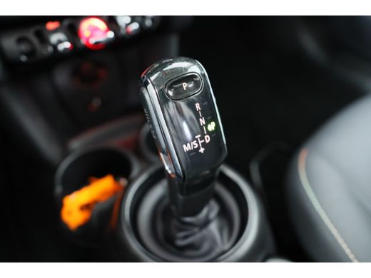 Mini One 1.5 Business Automaat | Navigatie | Cruise Control | Apple Carplay / Android Auto | Lichtmetalen ... ActivLease financial lease