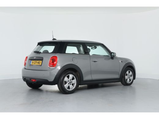 Mini One 1.5 Business Automaat | Navigatie | Cruise Control | Apple Carplay / Android Auto | Lichtmetalen ... ActivLease financial lease