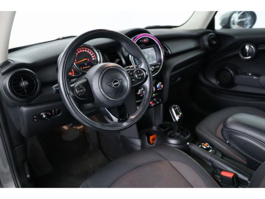 Mini One 1.5 Business Automaat | Navigatie | Cruise Control | Apple Carplay / Android Auto | Lichtmetalen ... ActivLease financial lease