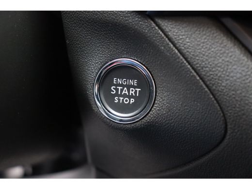 Opel Grandland 1.2 TURBO 130PK LEVEL 4 GS AUTOMAAT / NAVI / LEDER / CLIMA / LED / PDC / AGR / 19" LMV / WINTERPA... ActivLease financial lease