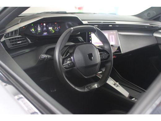 Peugeot 308 1.2 Turbo 130-PK EAT8 AUTOMAAT GT | ALCANTARA | CAMERA | CARPLAY | STOELVERWARMING + STUURVERWARM... ActivLease financial lease