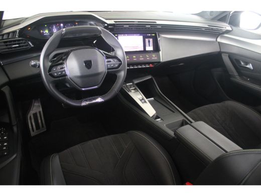 Peugeot 308 1.2 Turbo 130-PK EAT8 AUTOMAAT GT | ALCANTARA | CAMERA | CARPLAY | STOELVERWARMING + STUURVERWARM... ActivLease financial lease