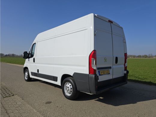 Peugeot Boxer 330 2.0 BlueHDI L2 H2 Pro - 110 Pk - Euro 6 - Koel / Vries - Airco - Cruise Control ActivLease financial lease