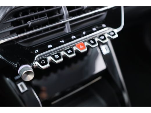 Peugeot e-2008 EV Allure Pack 50 kWh | Camera | Navigatie | Parkeersensoren | Climate Control | Cruise Control |... ActivLease financial lease