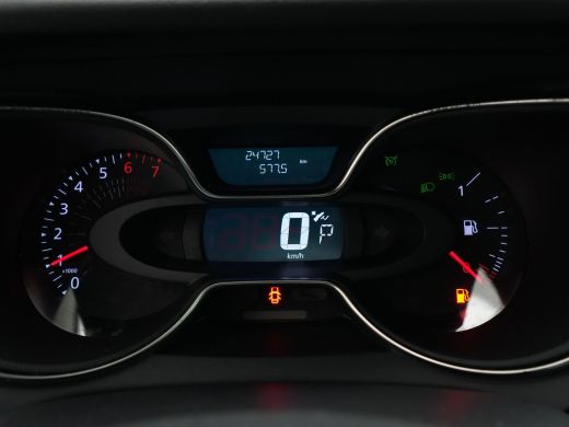 Renault Captur 1.3 TCe 150pk EDC Intens Navigatie Trekhaak Panorama Led Camera 299 ActivLease financial lease