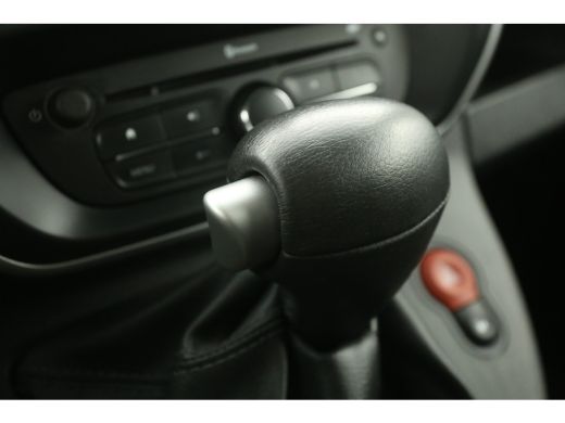 Renault Kangoo Z.E. Z.E. L2H1 Huur-Accu | GRATIS E-Step! | EMISSIEVRIJE ZONE | 33 kWh Elektrisch | Automaat | Airco N... ActivLease financial lease