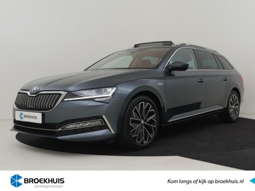Skoda Superb Combi 1.4 TSI iV L&K Executive 218pk | Leder bekleding | Trekhaak | Canton audio | Panorama dak |... Skoda Superb Combi 1.4 TSI iV L&K Executive 218pk | Leder bekleding | Trekhaak | Canton audio | Panorama dak |...