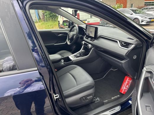 Toyota RAV4 2.5 Hybrid AWD Executive | 06-10141018 Voor meer informatie ActivLease financial lease