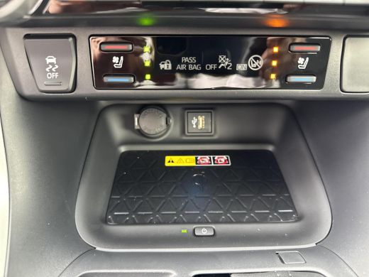 Toyota RAV4 2.5 Hybrid AWD Executive | 06-10141018 Voor meer informatie ActivLease financial lease