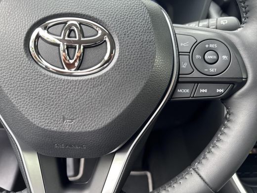 Toyota RAV4 2.5 Hybrid AWD Executive | 06-10141018 Voor meer informatie ActivLease financial lease