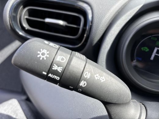Toyota Yaris 1.5 Hybrid Dynamic | All-in prijs | Automaat | apple/android auto | adaptive cruise control ActivLease financial lease