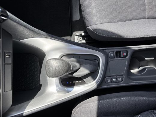 Toyota Yaris 1.5 Hybrid Dynamic | All-in prijs | Automaat | apple/android auto | adaptive cruise control ActivLease financial lease