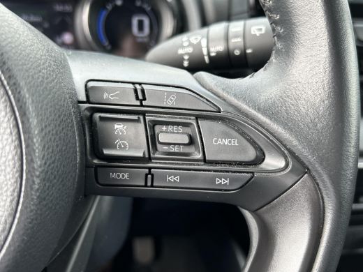 Toyota Yaris 1.5 Hybrid Executive ActivLease financial lease
