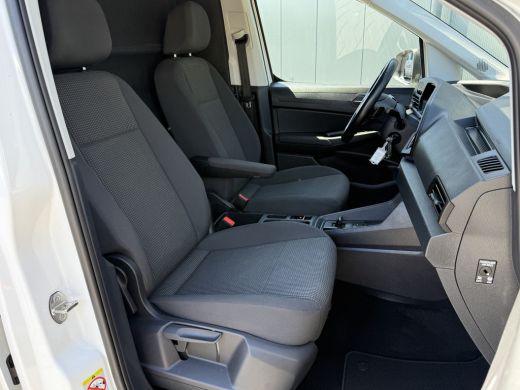 Volkswagen Caddy Cargo 2.0 TDI 123 PK AUTOMAAT COMFORT / L1H1 / 1e EIG. / AIRCO / CRUISE / NAVI / PDC / 220 V ActivLease financial lease
