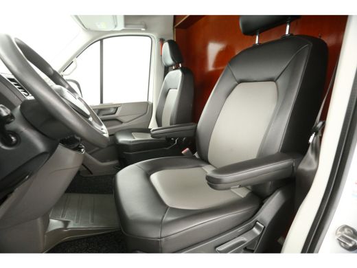 Volkswagen Crafter 35 2.0 TDI L3H3 141PK Airco Cruise 3000KG Trekgew. Trekhaak Elektrpakket ActivLease financial lease