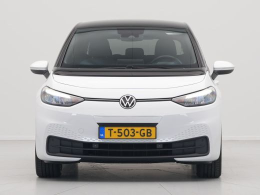 Volkswagen ID.3 Pure 150pk 45 kWh Navigatie Stuurverwarming Clima Led 124 ActivLease financial lease