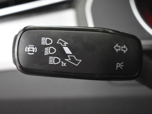 Volkswagen Passat Variant 1.4 TSI PHEV GTE Business 218pk | Panorama dak | Privacy glass | Navigatie | App connect ... ActivLease financial lease