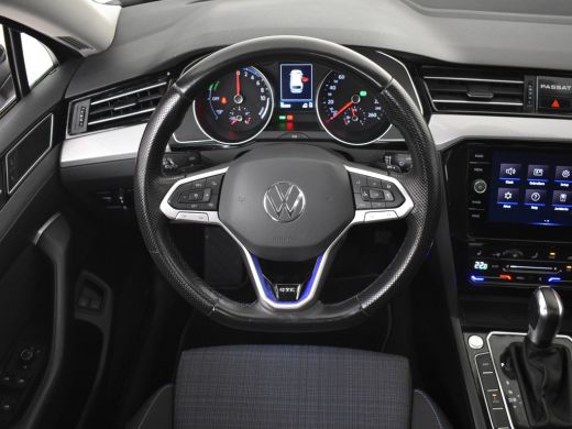 Volkswagen Passat Variant 1.4 TSI PHEV GTE Business 218pk | Panorama dak | Privacy glass | Navigatie | App connect ... ActivLease financial lease