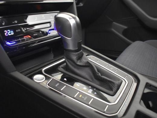 Volkswagen Passat Variant 1.4 TSI PHEV GTE Business 218pk | Panorama dak | Privacy glass | Navigatie | App connect ... ActivLease financial lease