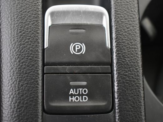 Volkswagen Passat Variant 1.4 TSI PHEV GTE Business 218pk | Panorama dak | Privacy glass | Navigatie | App connect ... ActivLease financial lease