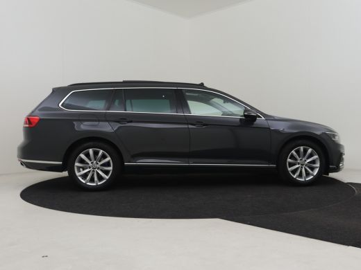 Volkswagen Passat Variant 1.4 TSI PHEV GTE Business 218pk | Panorama dak | Privacy glass | Navigatie | App connect ... ActivLease financial lease