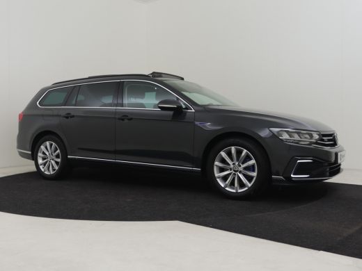 Volkswagen Passat Variant 1.4 TSI PHEV GTE Business 218pk | Panorama dak | Privacy glass | Navigatie | App connect ... ActivLease financial lease