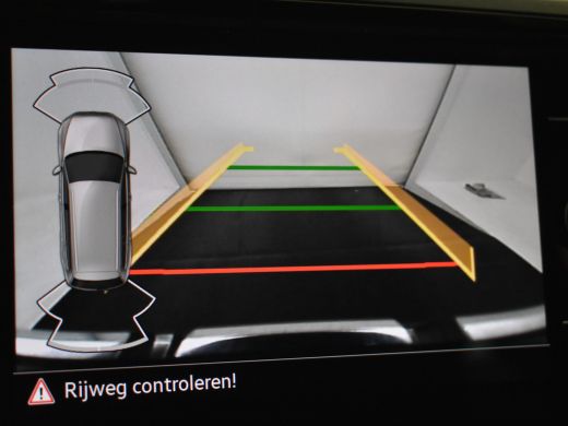 Volkswagen Passat Variant 1.4 TSI PHEV GTE Business 218pk | Panorama dak | Privacy glass | Navigatie | App connect ... ActivLease financial lease