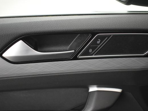 Volkswagen Passat Variant 1.4 TSI PHEV GTE Business 218pk | Panorama dak | Privacy glass | Navigatie | App connect ... ActivLease financial lease