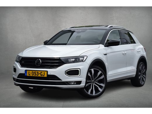 Volkswagen T-Roc 1.5 TSI Sport Business R | Pano | Half Leer | Virtual | Apple CarPlay ActivLease financial lease