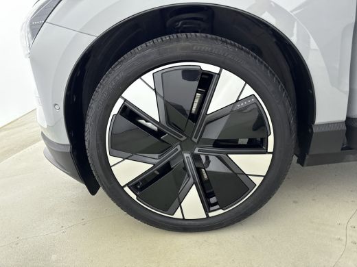 Volvo  EX30 Twin Motor Performance Ultra 69 kWh | 20"LM Velgen | Climate Pack | Getint glas | Panoramadak | H... ActivLease financial lease