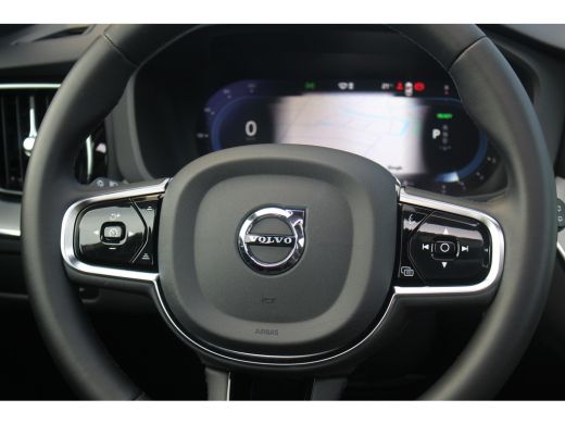 Volvo  XC60 2.0 T8 Plug-in Hybrid AWD Plus Black Edition | Pano | 21"LMV | Pilot Assist | 360 CAM | Keyless |... ActivLease financial lease