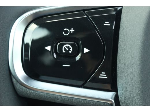 Volvo  XC60 2.0 T8 Plug-in Hybrid AWD Plus Black Edition | Pano | 21"LMV | Pilot Assist | 360 CAM | Keyless |... ActivLease financial lease