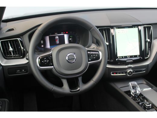 Volvo  XC60 2.0 T8 Plug-in Hybrid AWD Plus Black Edition | Pano | 21"LMV | Pilot Assist | 360 CAM | Keyless |... ActivLease financial lease