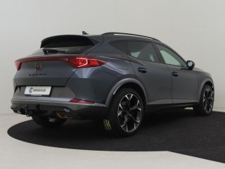 Seat Formentor 1.4 e-Hybrid Performance 245pk | Trekhaak | Keyless | Dodehoekdetectie | Park assist | Navigatie ...