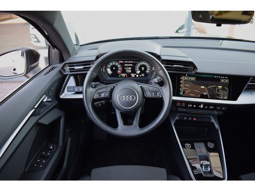 Audi A3 Limousine 30 TFSI Advanced edition | Automaat | Apple CarPlay | Virtual | ACC ActivLease financial lease
