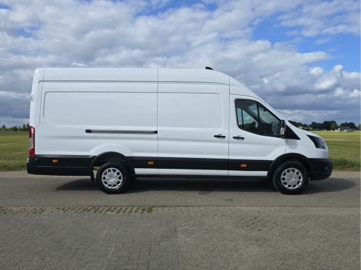 Ford Transit 350 2.0 TDCI L4 H3 Trend RWD - 170 Pk - Euro 6 - ParkeerCamera - Airco - Cruise Control ActivLease financial lease