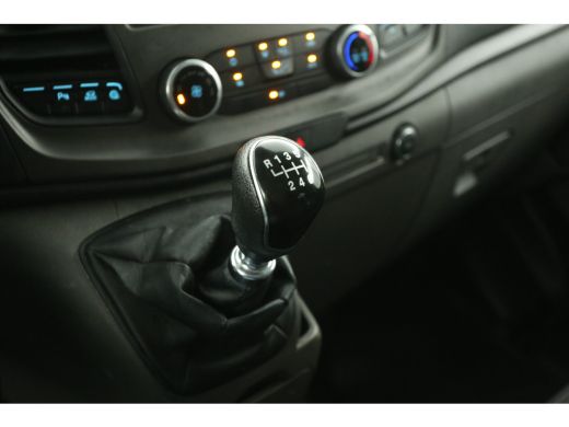 Ford Transit Custom 280 2.0 TDCI L1H1 Airco Cruise LED PDC 3 Persoons Imperiaal Elektrpakket Trekhaak ActivLease financial lease
