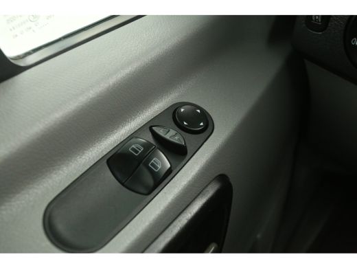 Mercedes Sprinter 2.2 CDI 366 HD L2H2 Airco Parkeersensoren 3 Persoons Elektrpakket Sidebars ActivLease financial lease