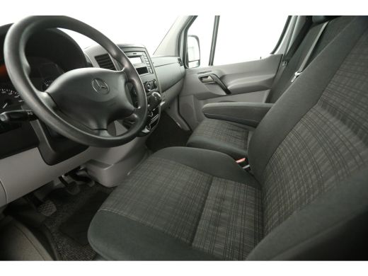 Mercedes Sprinter 2.2 CDI 366 HD L2H2 Airco Parkeersensoren 3 Persoons Elektrpakket Sidebars ActivLease financial lease