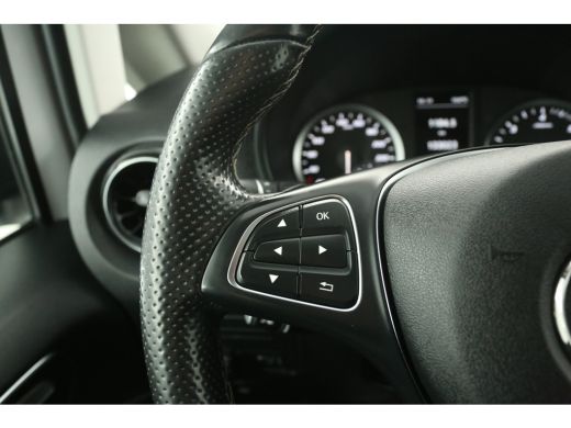 Mercedes Vito 114 CDI Lang Automaat Airco Camera Carplay Cruise Navigatie 3 Persoons 18"LMV Stoelverw. Achterkl... ActivLease financial lease