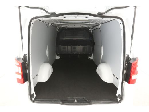 Mercedes Vito 114 CDI Lang Automaat Airco Camera Carplay Cruise Navigatie 3 Persoons 18"LMV Stoelverw. Achterkl... ActivLease financial lease