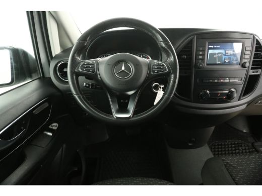 Mercedes Vito 114 CDI Lang Automaat Airco Camera Carplay Cruise Navigatie 3 Persoons 18"LMV Stoelverw. Achterkl... ActivLease financial lease