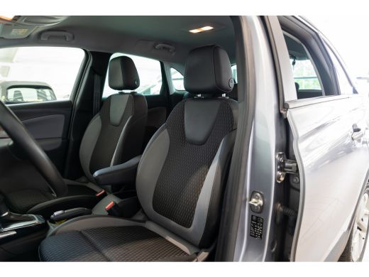 Opel Crossland X 1.2 Turbo 130PK Innovation + Automaat | AGR Stoelen | Camera | Climate Controle | Navigatie | Par... ActivLease financial lease