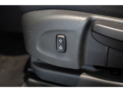Opel Crossland X 1.2 Turbo 130PK Innovation + Automaat | AGR Stoelen | Camera | Climate Controle | Navigatie | Par... ActivLease financial lease